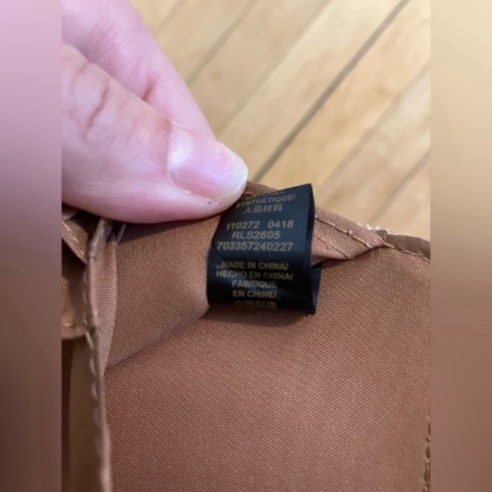 Relic Brown Wallet - Picture 9 of 11